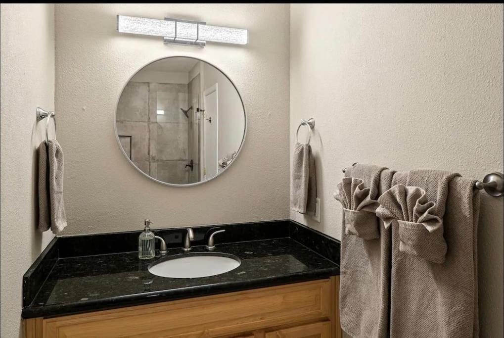 Spacious W Sedona 4 Bedroom Contemporary House! Esterno foto